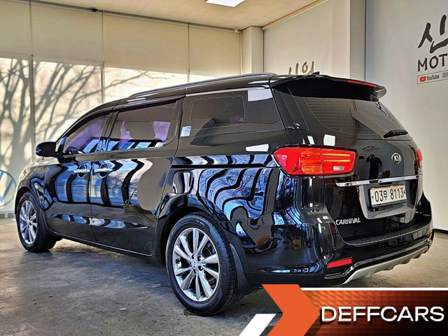 Kia CARNIVAL 9-Seater Noblesse купить на сайте DeffCars