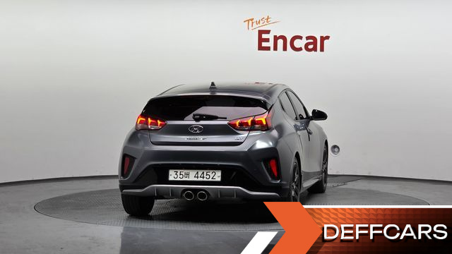 Hyundai VELOSTER 1.6 Turbo Sport Core купить на сайте DeffCars