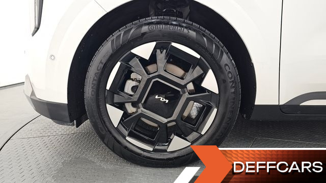 Kia CARNIVAL HEV 9-Seater Hi-Limousine Signature купить на сайте DeffCars