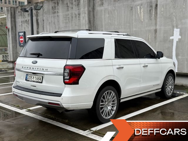 Ford EXPEDITION Platinum 4WD 7Seater купить на сайте DeffCars