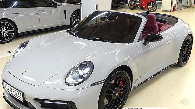 Porsche 911 Carrera 4 GTS Cabriolet купить на сайте DeffCars