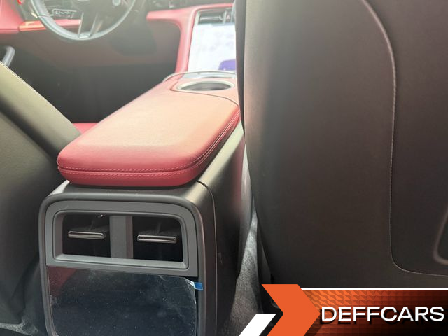 Porsche TAYCAN Base купить на сайте DeffCars