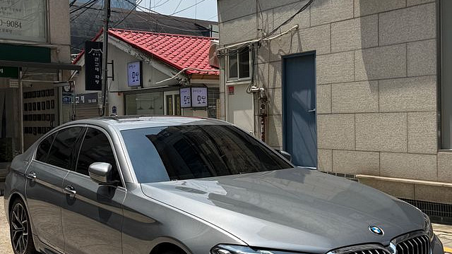 BMW 5-SERIES 530i M Sport Package купить на сайте DeffCars