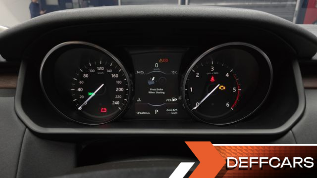 Land Rover DISCOVERY 3.0 TD6 HSE купить на сайте DeffCars
