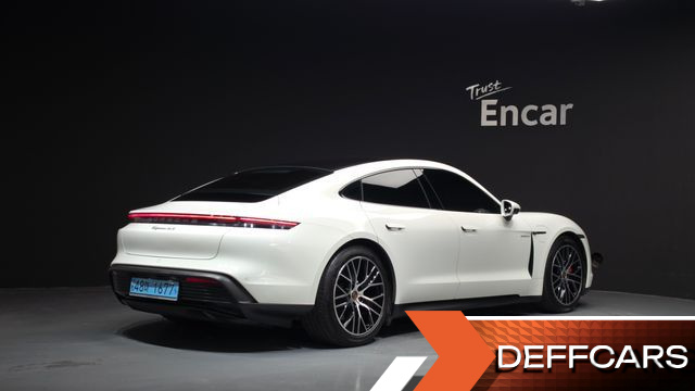 Porsche TAYCAN 4S купить на сайте DeffCars