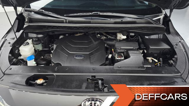 Kia CARNIVAL Gasoline 7-Seater Hi-Limousine President купить на сайте DeffCars