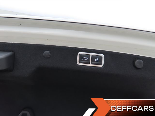 Hyundai GRANDEUR 3,5 Gasoline 4WD Calligraphy купить на сайте DeffCars