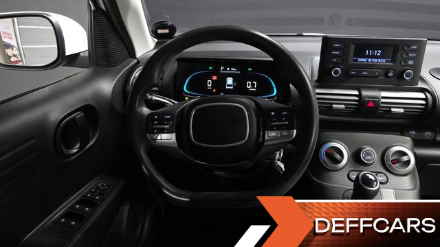Hyundai CASPER Van Smart купить на сайте DeffCars