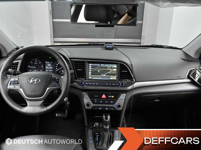 Hyundai AVANTE 1.6 e-VGT SMART купить на сайте DeffCars
