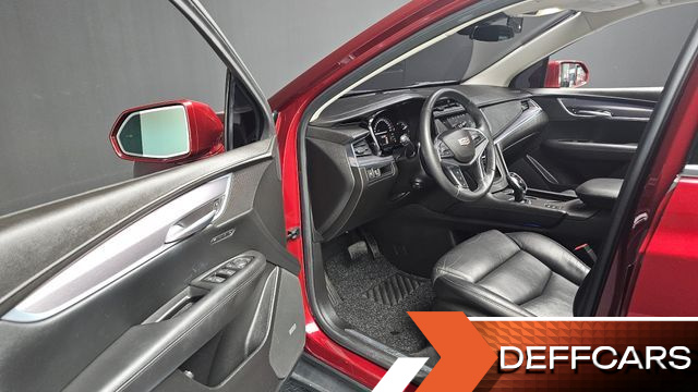 Cadillac XT5 3.6 Premium Plus AWD купить на сайте DeffCars