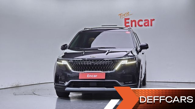 Kia CARNIVAL 9-Seater Signature купить на сайте DeffCars