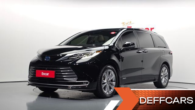 Toyota SIENNA 2.5 Hybrid 2WD купить на сайте DeffCars