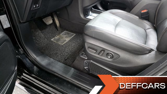 Toyota SIENNA 2.5 Hybrid 2WD купить на сайте DeffCars