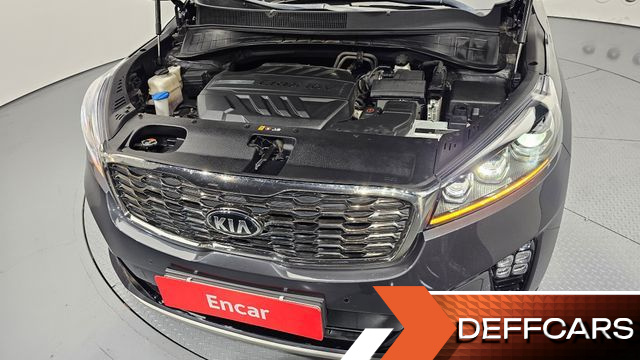 Kia SORENTO Diesel 2.0 2WD Master Special купить на сайте DeffCars