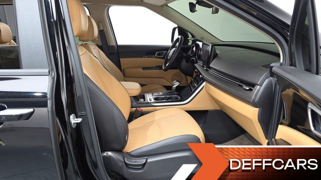 Kia CARNIVAL Gasoline 11-Seater Prestige купить на сайте DeffCars