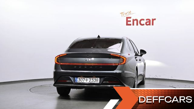 Hyundai SONATA 2.0 Premium Family купить на сайте DeffCars