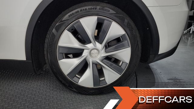 Tesla MODEL Y RWD купить на сайте DeffCars