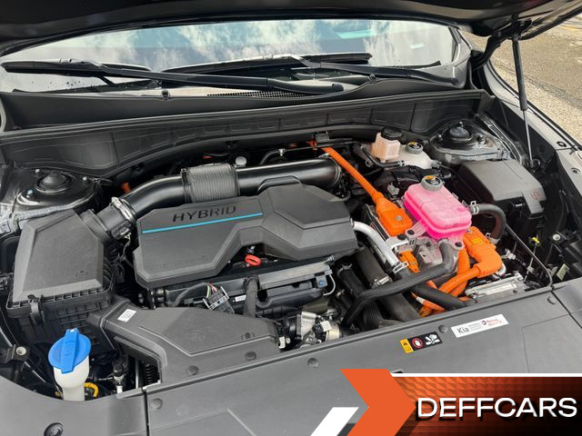 Kia SORENTO HEV 1.6 2WD Gravity купить на сайте DeffCars