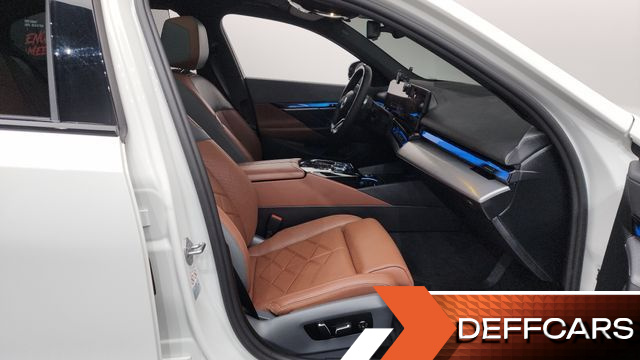 BMW 5-SERIES 530i xDrive M Sport купить на сайте DeffCars