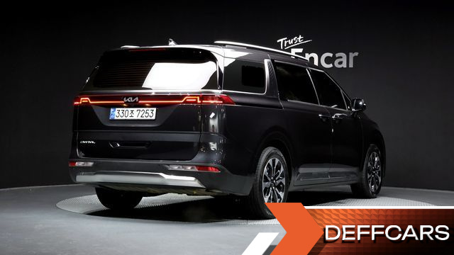 Kia CARNIVAL Gasoline 9-Seater Signature купить на сайте DeffCars