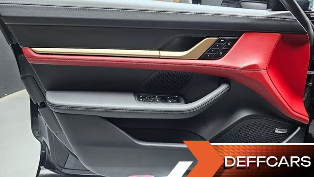 Porsche TAYCAN Base купить на сайте DeffCars