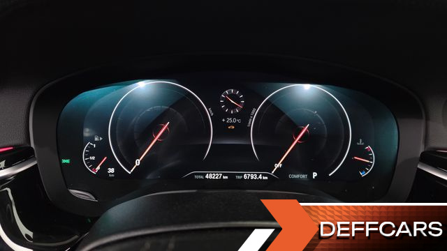 BMW 5-SERIES 530i Luxury Plus купить на сайте DeffCars