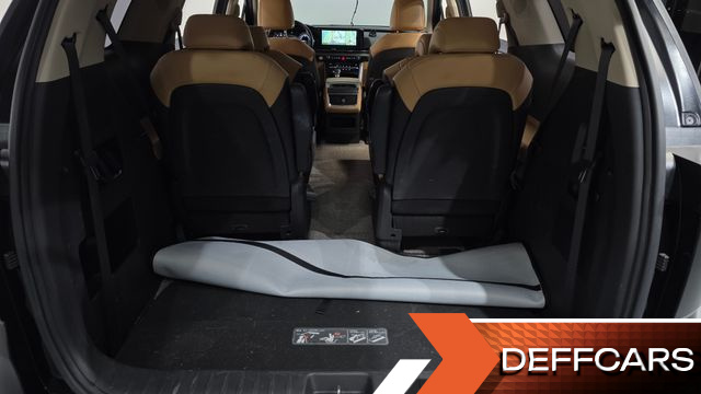 Kia CARNIVAL 9-Seater Prestige купить на сайте DeffCars