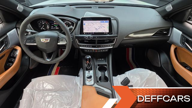 Cadillac CT5 2.0 Sport купить на сайте DeffCars