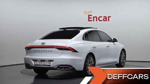 Hyundai GRANDEUR 2.5 Calligraphy купить на сайте DeffCars