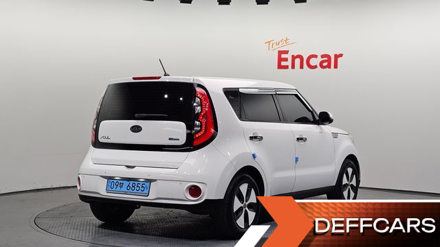 Kia SOUL EV купить на сайте DeffCars