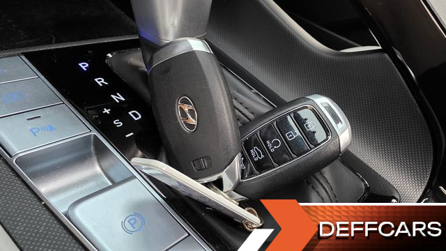 Hyundai AVANTE 1.6 Inspiration купить на сайте DeffCars