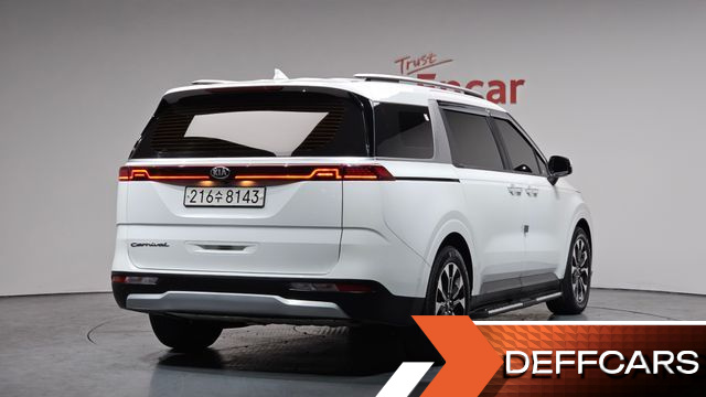 Kia CARNIVAL 9-Seater Prestige купить на сайте DeffCars