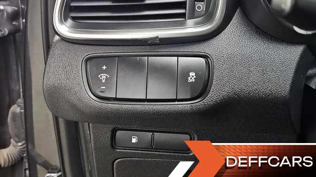 Kia SORENTO Diesel 2.2 2WD Prestige купить на сайте DeffCars