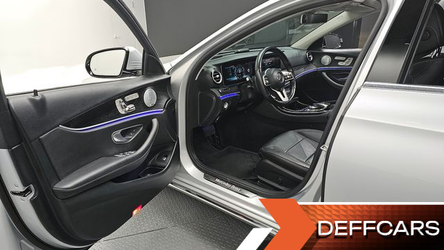 Mercedes E-CLASS E300 4MATIC Avnatgarde купить на сайте DeffCars