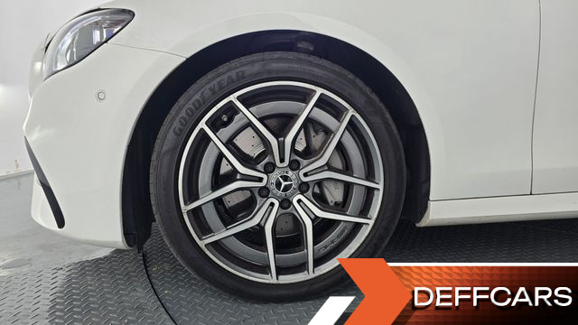 Mercedes E-CLASS E220d 4MATIC AMG Line купить на сайте DeffCars
