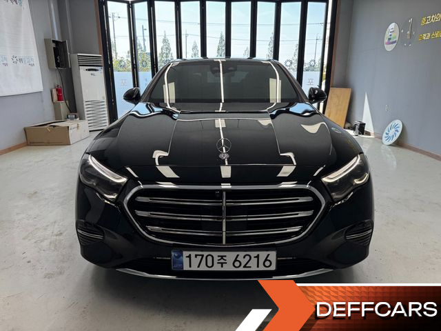 Mercedes E-CLASS E300 4MATIC Exclusive купить на сайте DeffCars