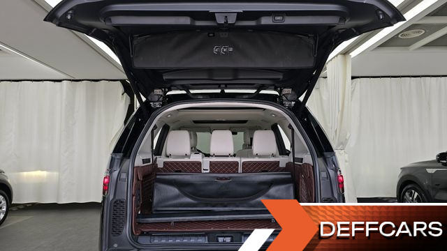 Land Rover DISCOVERY 2.0 P300 SE купить на сайте DeffCars