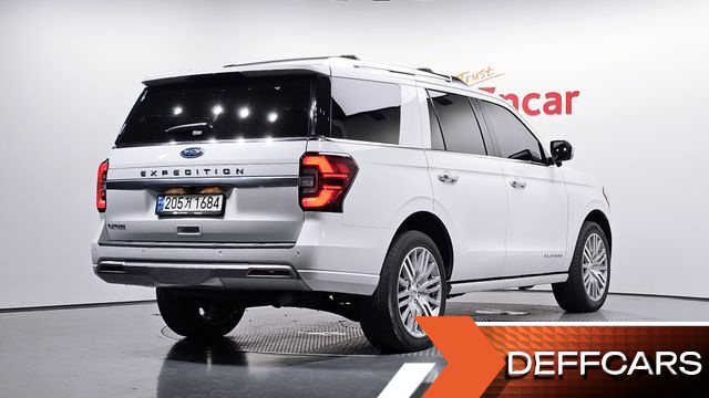 Ford EXPEDITION Platinum 4WD 7Seater купить на сайте DeffCars