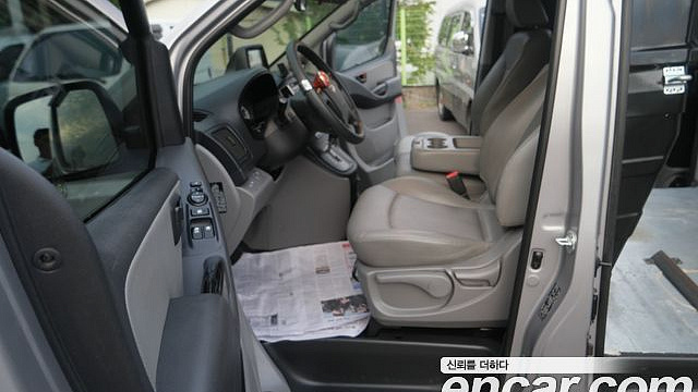 Hyundai STAREX Van 3-Seater Style купить на сайте DeffCars