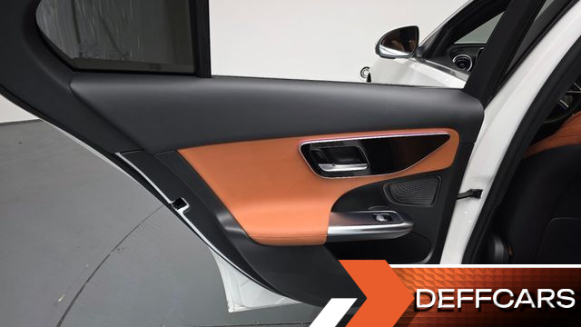 Mercedes C-CLASS C300 4MATIC Avantgarde купить на сайте DeffCars