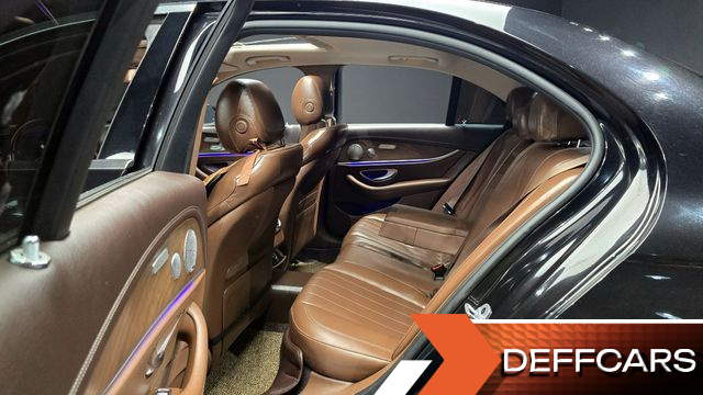 Mercedes E-CLASS E300 4MATIC Exclusive купить на сайте DeffCars