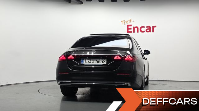 Mercedes E-CLASS E220d 4MATIC Exclusive купить на сайте DeffCars