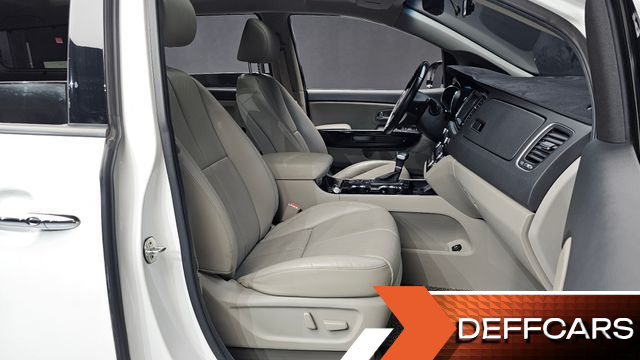 Kia CARNIVAL 9-Seater Noblesse Special купить на сайте DeffCars