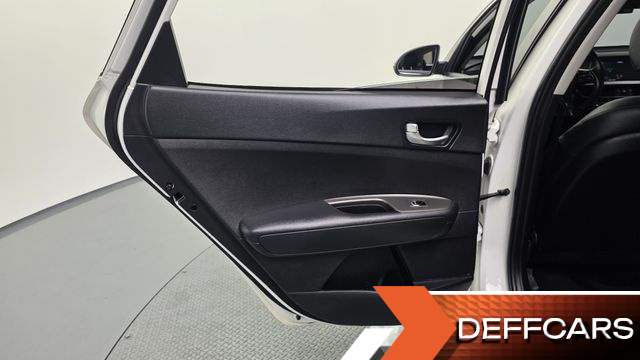 Kia K5 2.0 Prestige купить на сайте DeffCars