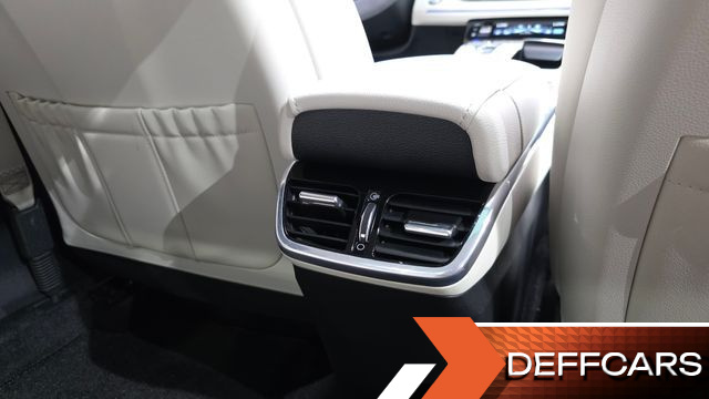 Hyundai GRANDEUR 2.5 Le Blanc купить на сайте DeffCars
