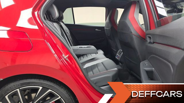 Volkswagen GOLF 2.0 GTI купить на сайте DeffCars