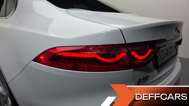 Jaguar XF 20d Portfolio купить на сайте DeffCars