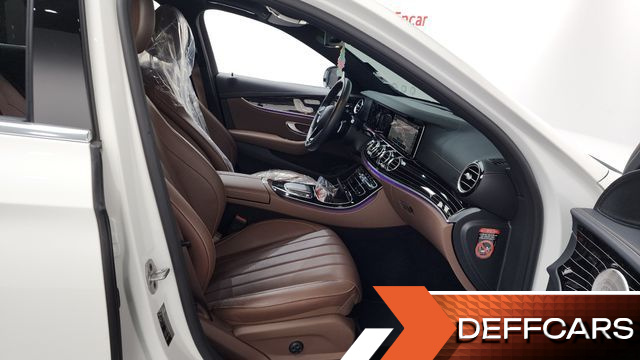 Mercedes E-CLASS E450 4MATIC Exclusive купить на сайте DeffCars