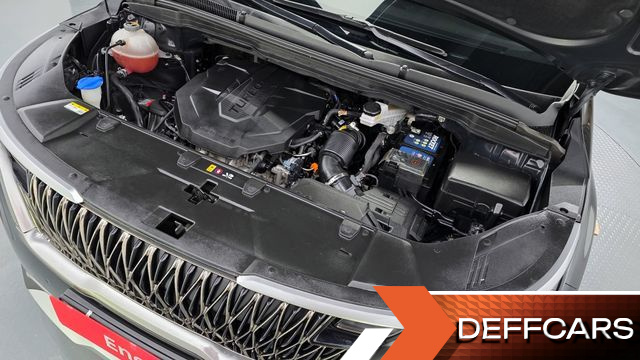 Kia CARNIVAL 9-Seater Prestige купить на сайте DeffCars