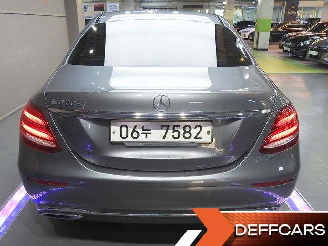 Mercedes E-CLASS E220d Exclusive купить на сайте DeffCars